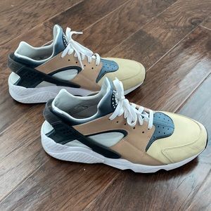 Nike Air Huarache